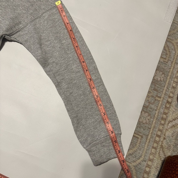 CLOTH. BY RD WOMENS CROPPED STYLE HOODIE SWEATER SIZE S/P/P GRAY COLOR - Picture 11 of 13